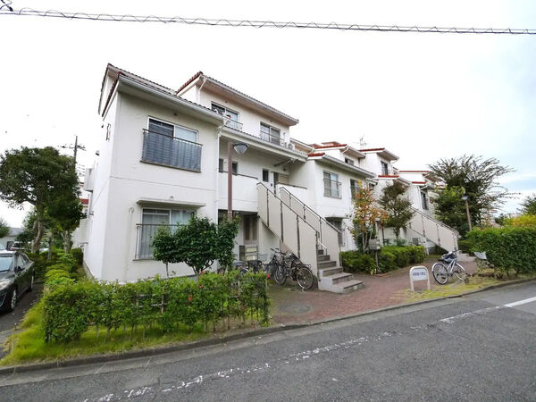 【ホームタウン宮前】外観
