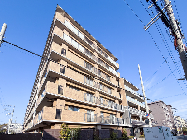 【パデシオン伏見藤森グランドプレミアム】外観