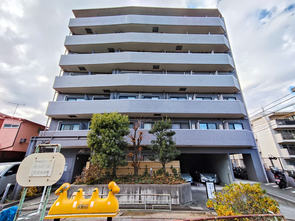 【ガラステージ目白】外観