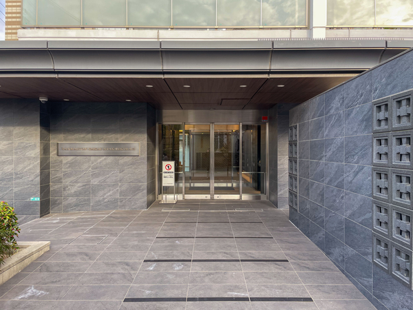 【サンメゾン堺浅香駅前】エントランス 【サンメゾン堺浅香駅前】エントランス