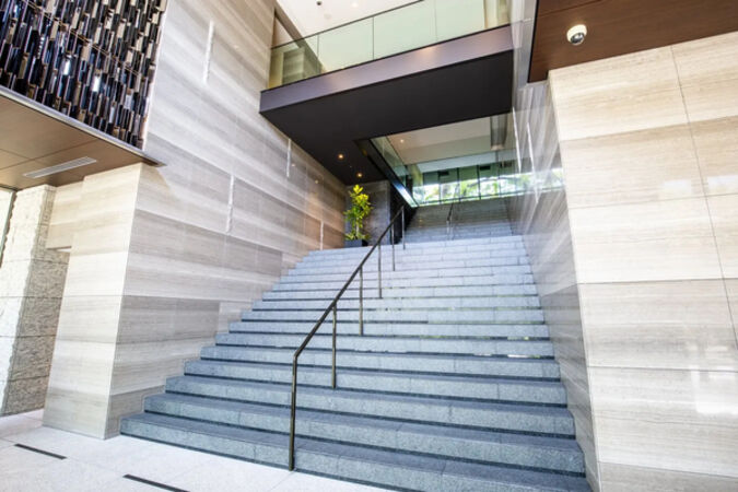 【ザ・パークハウス 白金二丁目タワー】エントランスアプローチ1 【ザ・パークハウス 白金二丁目タワー】エントランスアプローチ1