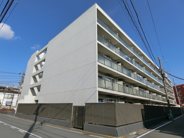 【アルファステージ横浜鶴見】外観