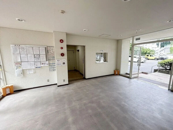 【コープ野村八事】エントランスホール 【コープ野村八事】エントランスホール