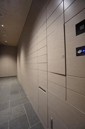 （宅配ボックス）