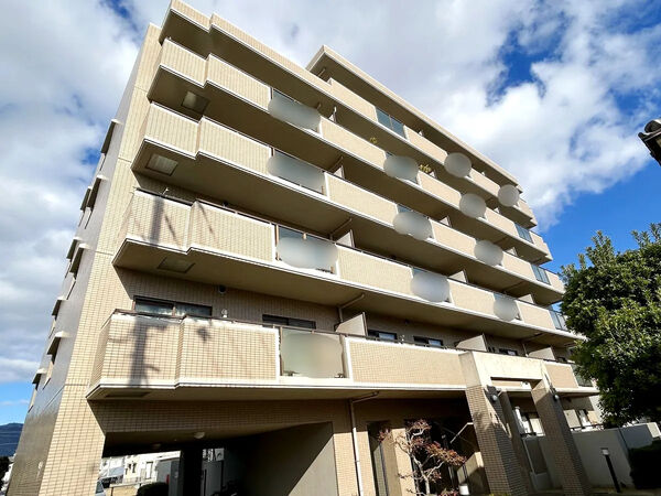 【サーパス川内南】外観