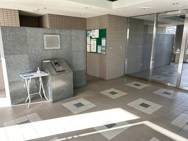 【サーパス川内南】エントランス 【サーパス川内南】エントランス