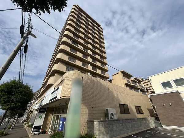 【チサンマンション西岡弐番館】外観