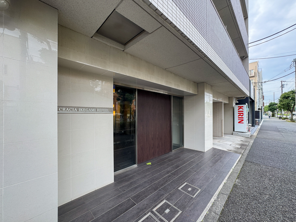 【クレイシア池上リフィール】エントランス