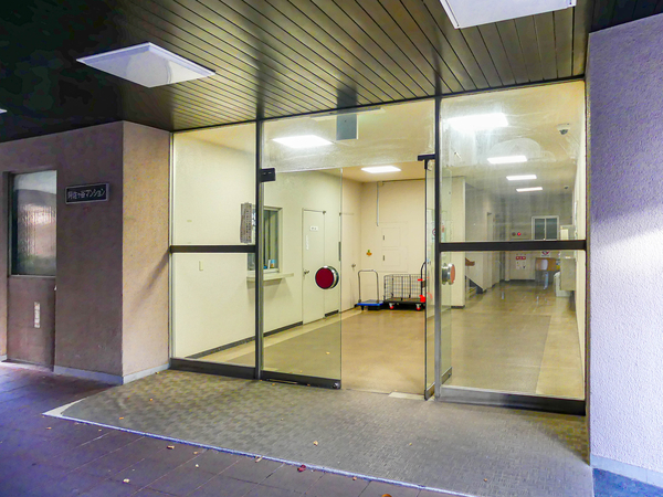 【阿佐ヶ谷マンション】エントランス 【阿佐ヶ谷マンション】エントランス