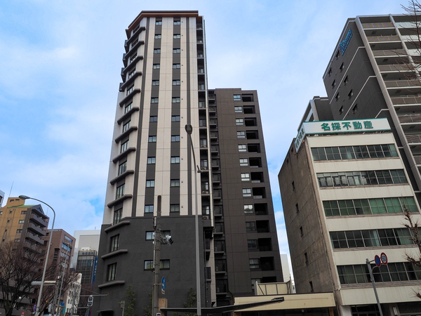 【ザ・パークハウス上前津フロント】外観