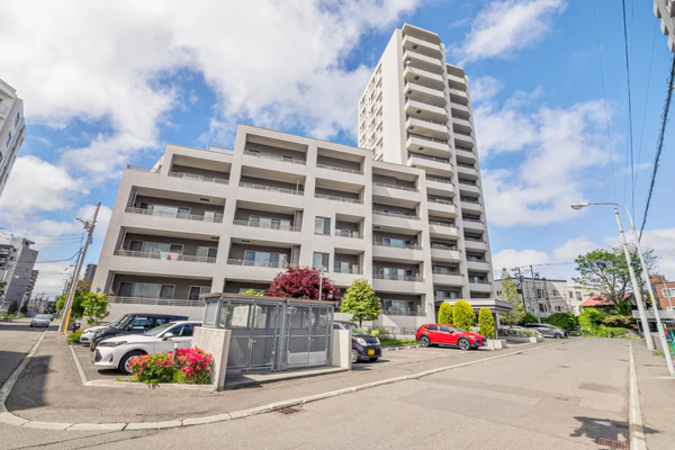 【クレアホームズ旭ヶ丘ハイライズ】外観１