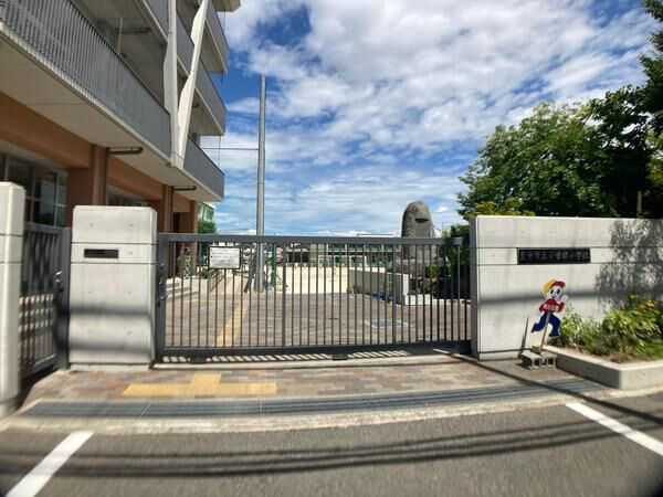 小曽根小学校 小曽根小学校