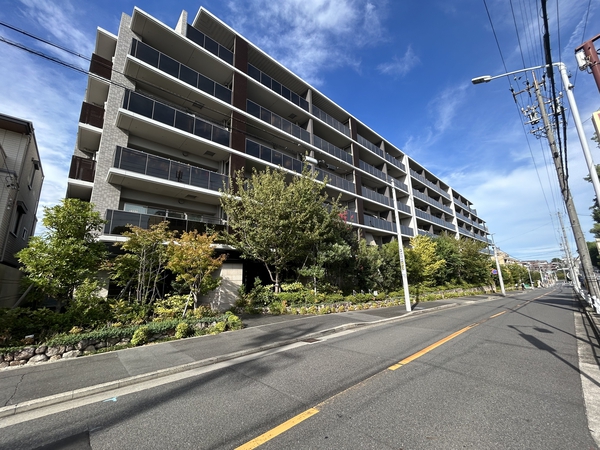 グランドメゾン汐路