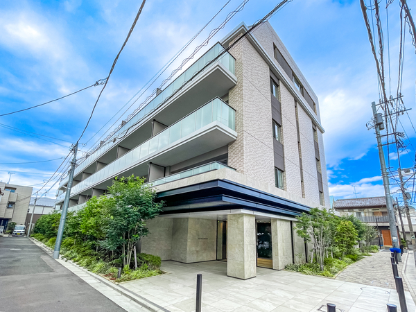 【クレストラフィーネ新川崎】外観