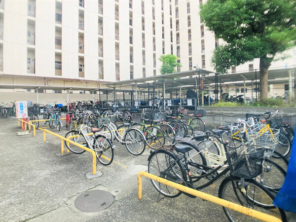 【京橋第一コーポ】共用部分(駐輪場) 【京橋第一コーポ】共用部分(駐輪場)