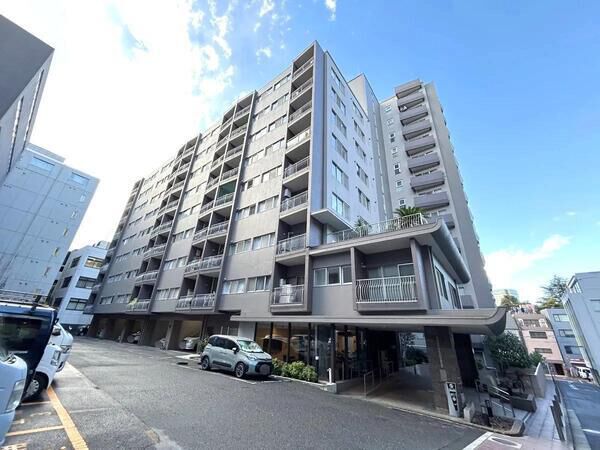 【ドミール五番町】2号棟　外観2