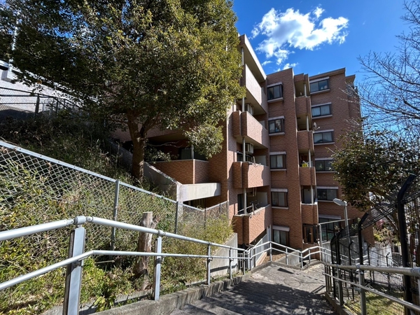 【ホームステージ清水ヶ丘公園】外観 【ホームステージ清水ヶ丘公園】外観