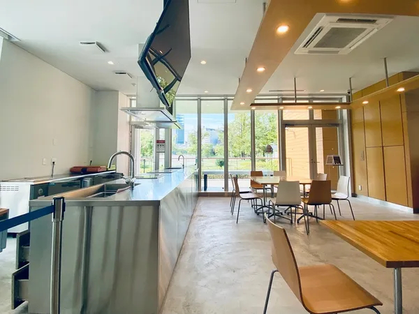 BBQコーナー（他に複数の共用施設画あります。）