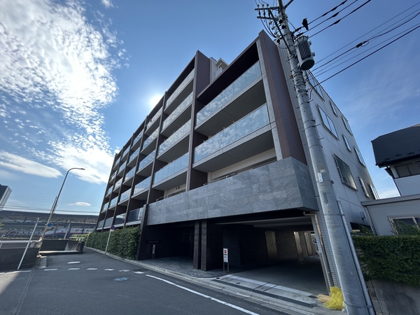 【コンフォルシア大宮北】外観