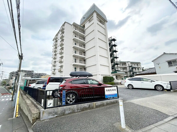 【志村城山公園ハイデンス】外観