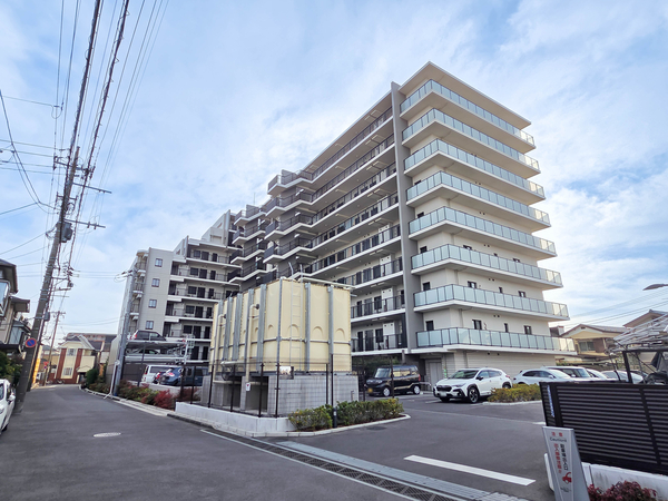 【オーベル草加谷塚レジデンス】外観