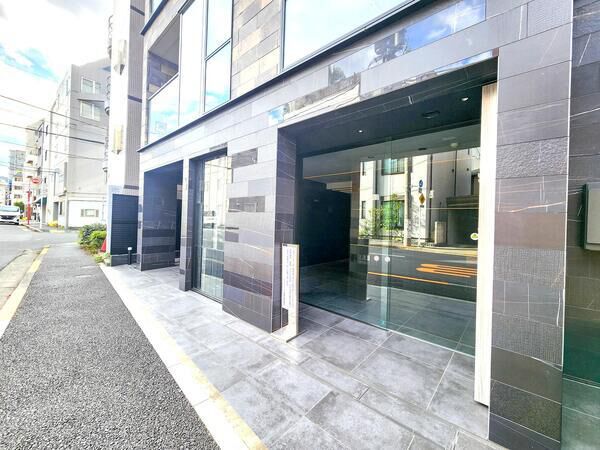 【ロイヤルシーズン東麻布】エントランス1 【ロイヤルシーズン東麻布】エントランス1