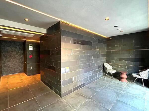 【ロイヤルシーズン東麻布】エントランス2 【ロイヤルシーズン東麻布】エントランス2