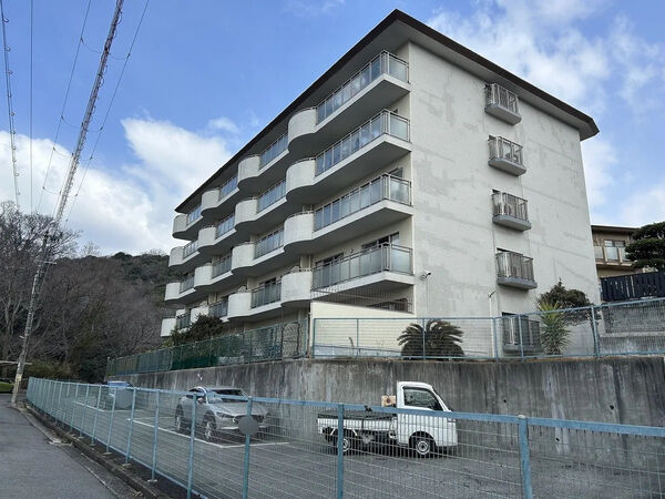 【シーアイマンション第2甲陽園】外観
