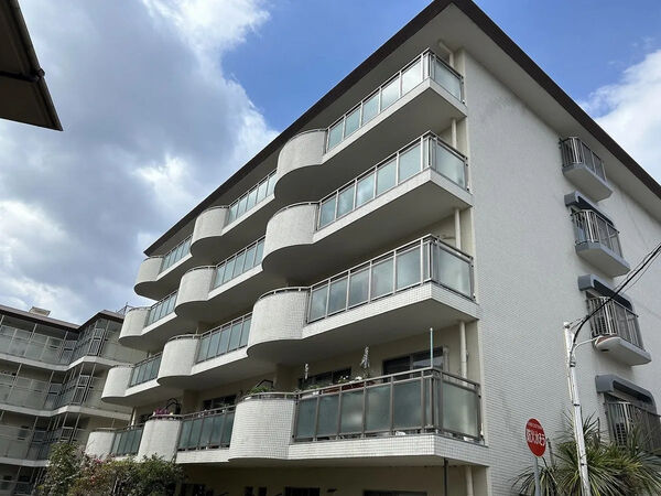 【シーアイマンション第2甲陽園】外観