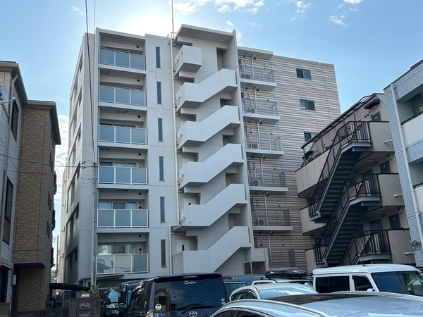 【セルアージュ金沢八景プラージュ】外観