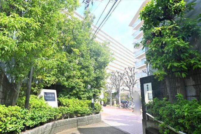 【ファミール北大阪リバーサイド】A棟 外観2 【ファミール北大阪リバーサイド】A棟 外観2