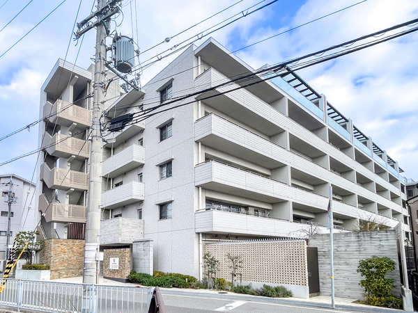 【ワコーレ伊丹安堂寺レジデンス】外観