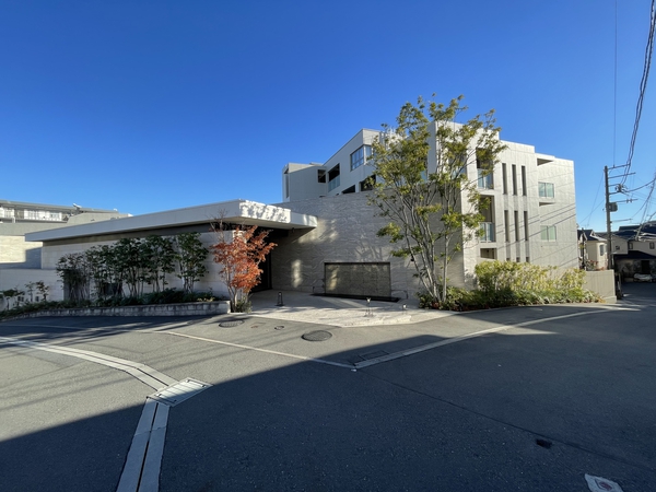 【ディアスタ鷺沼】外観