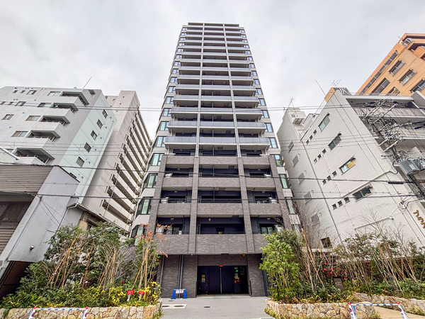 【グランドメゾン大阪上本町】外観
