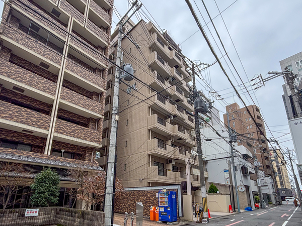 【トーカン五条烏丸キャステール】外観