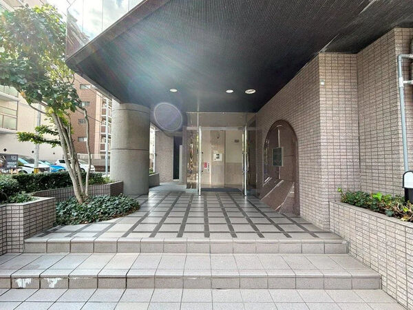 【平尾駅前パークホームズ】エントランス 【平尾駅前パークホームズ】エントランス