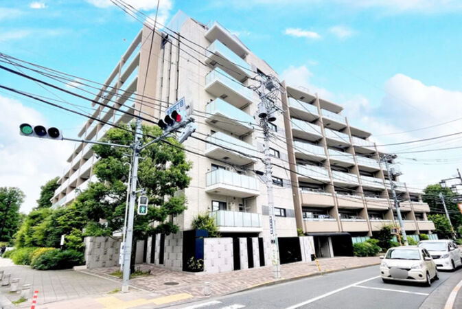 【ザ・パークハウス国分寺緑邸】外観