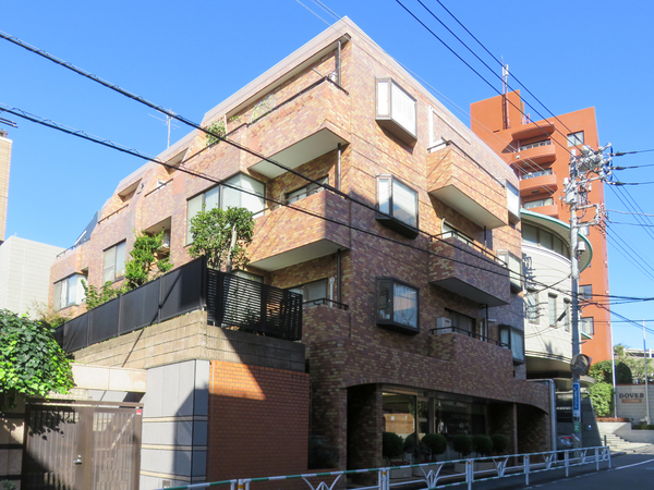 【ダイヤモンドマンション】外観