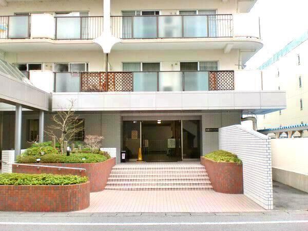 【大津スカイハイツ】エントランス１