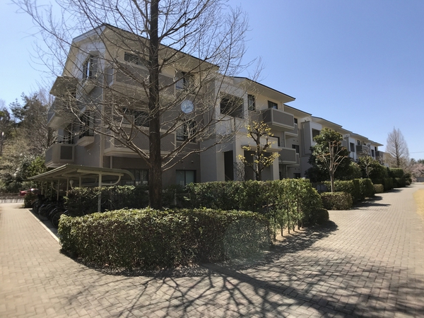 【桂パークハウス西街区参番館】外観写真
