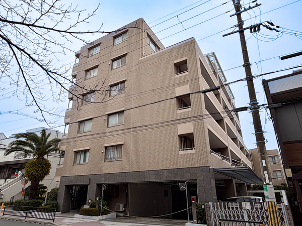 【メゾン豊中本町五丁目】外観