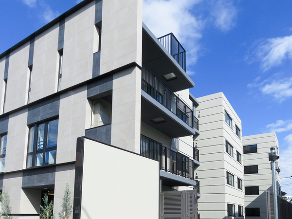 【オープンレジデンシア経堂】外観