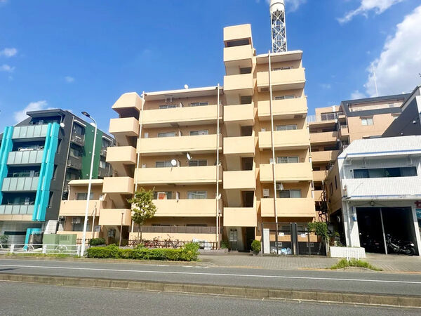 【ビック武蔵野久米川】外観