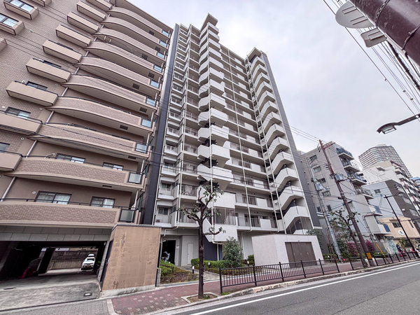 【ブラームス靱公園】外観