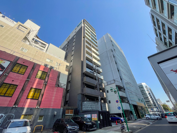 【プレサンスロジェ名古屋久屋大通公園】外観