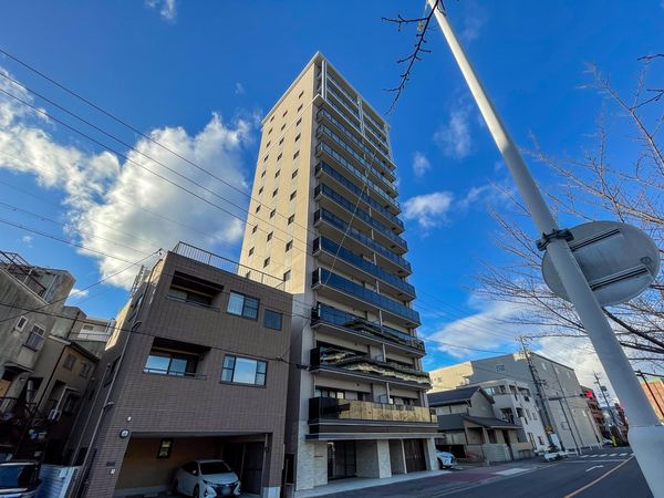 【オープンレジデンシア城西】外観