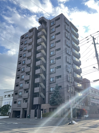 カルム啓明
