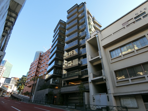 【ロイヤルシーズン麻布永坂】外観