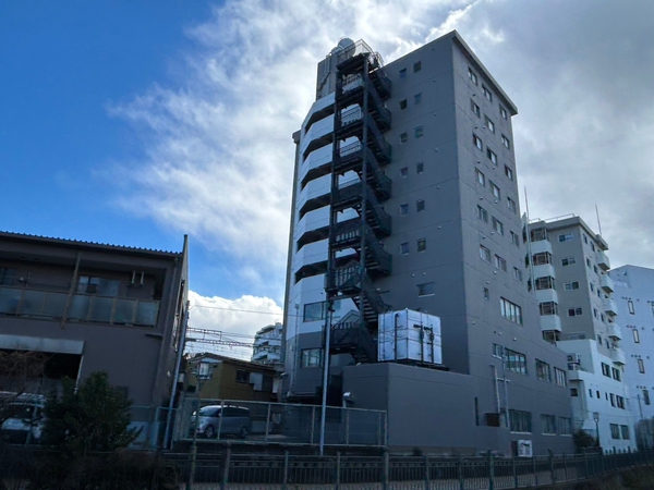 【パルポート上大岡】外観