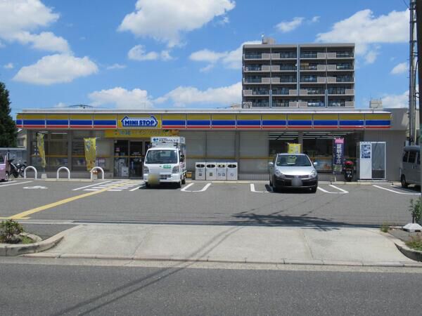 ミニストップ大阪今津北５丁目店まで約850ｍ